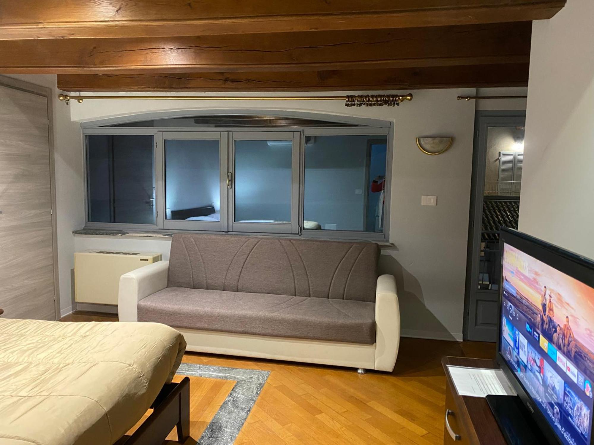 La Casa Di Cate & Adry Bed & Breakfast Envie ภายนอก รูปภาพ