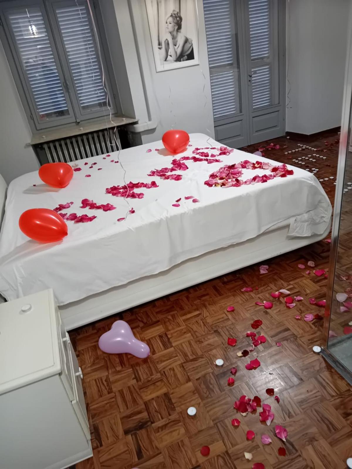 La Casa Di Cate & Adry Bed & Breakfast Envie ภายนอก รูปภาพ